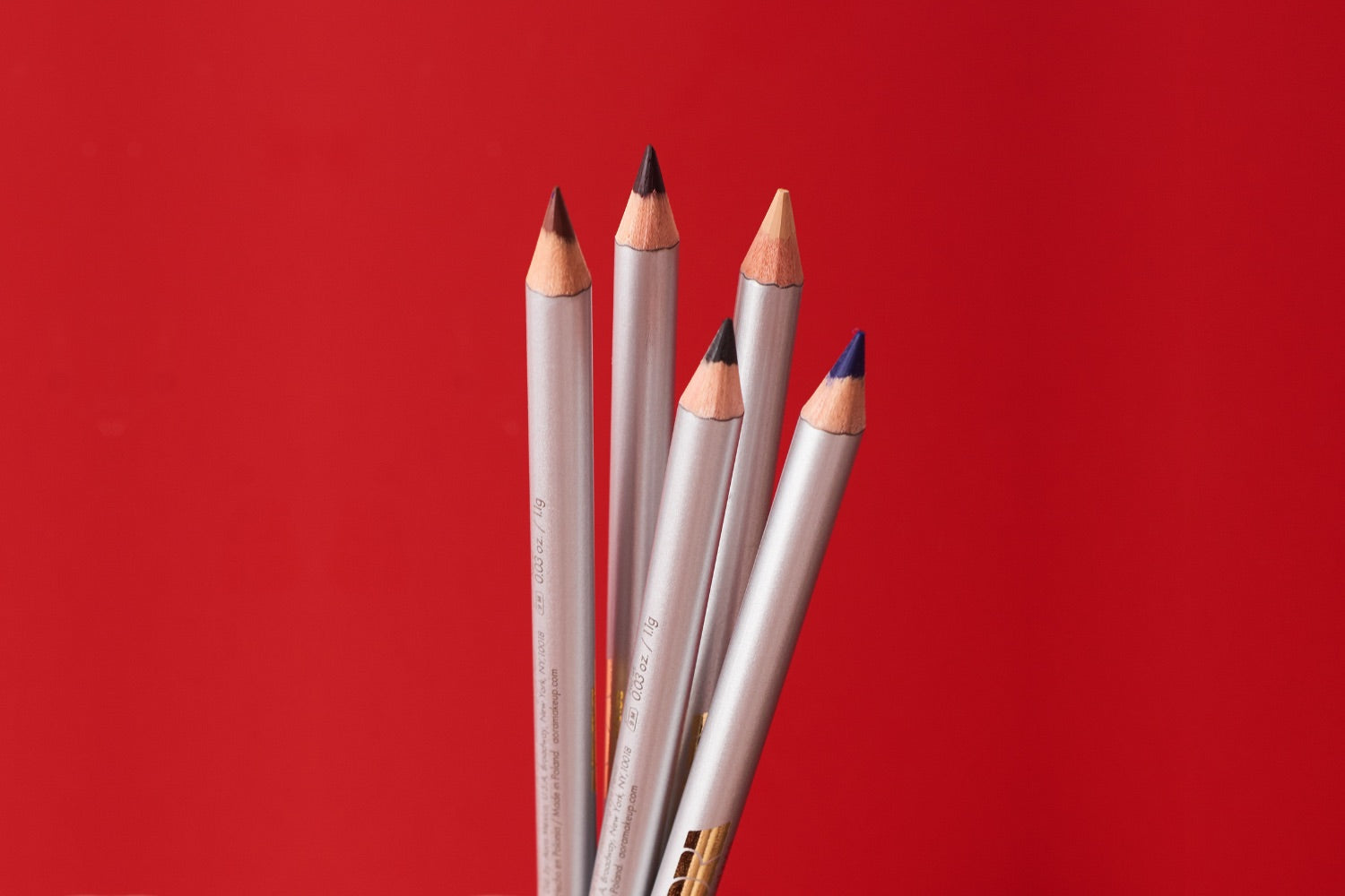 ADMÍRAME Eyeliner AORA