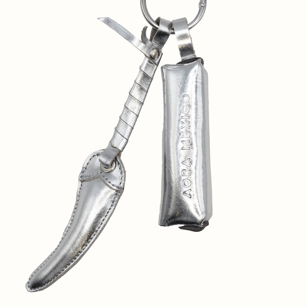 Plata Chile Carrier Charm